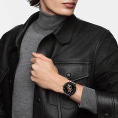 LOUIS VUITTON® - Tambour Horizon Light Up Connected Watch - Black Dark Animation, Disruptive Design, Louis Vuitton Gifts, Apple Inc, Louis Vuitton Official, Wallet Pouch, Buckle Shoes, Monogram Bag, Fashion Jewelry Earrings