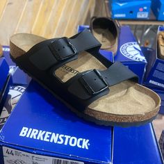 Birkenstock Arizona Bs Mens Sizing Black Regular Fit Men Birkenstock, Shoes Birkenstock, Birkenstock Men, Birkenstock Black, Birthday Board, Birkenstock Arizona, Birkenstock Shoes, Flip Flop Sandals, Birkenstock