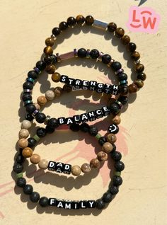 Aesthetic Bracelet Ideas, Bracelets Aesthetic, Aesthetic Bracelet, Little Words Project, Beaded Jewelry Bracelets, Bracelets Beaded, Ideas Jewelry, Word Bracelet, Your Word