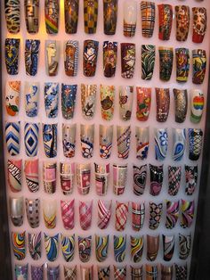 At nail salon, in heaven 90s Nails, Retro Nails, Nail Salon Design, Diva Nails, Grunge Nails, Really Cute Nails, Nail Patterns, Get Nails, Nails Desing