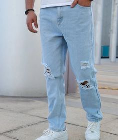 Shorts Drip Men, Mom Fit Jeans Outfits Men, Mom Jeans Outfit Men, Mom Jeans Outfit Hombre, Man Jeans Outfit, Jean Mom Hombre, Men White Jeans Outfit, Jeans Mom Hombre, Men Jeans Outfit