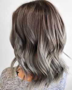 60 Ideas of Gray and Silver Highlights on Brown Hair Brown Hair With Silver Highlights, Balayage Hair Grey, Grey Hair Color Silver, Grey Ombre Hair, Brown Ombre Hair, Silver Highlights