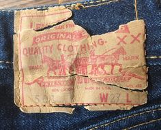 Levi's 501 Big E Vintage Redline Selvedge Made in USA Single Stitch 60s Dark Color W27 L32 actual Size Actual Measured/Size Real Measured W25-32Fr L28.5-72cm EXTRA RARE! "Exceptional Ultra Rare" Very Good Condition A vintage piece from the 60s, essential in your wardrobe. Big E Redline Selvedge, Made in USA, Single Stitch, 8 stamped button, "Black Bar Tacks" back pocket seam, Cotton pocket bag, Original Hem, High Waist . Dark wash Patina, Big E Red Label (capital E), Micro Stains in the middle l Original Hem, Black Bar, Red Label, Levi's 501, Dark Color, The 60s, Pocket Bag, Levis 501, Quality Clothing