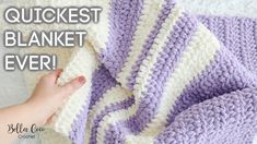 someone is crocheting a blanket with the words quickest blanket ever