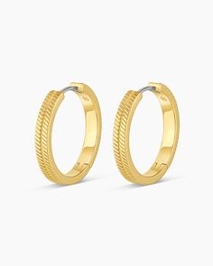 Venice Hoops Earring in 18k Gold, Women's by gorjana Timeless Show, Earrings Stacking, Hair Tuck, 14k Gold Necklace, Mix Style, Gold Necklaces, Gold Texture, Gold Hoop, Gold Hoop Earrings