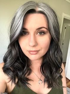 Grey Hair Young, Color Gray Hair, Reverse Ombre Hair, Amazing Gray, Black Hair Ombre, Grey Ombre Hair