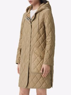 Dress And Loafers, Quilted Jacket Women, Thomas Burberry, Quilted Parka, Side Snap, Too Cold, Quilted Coat, Diamond Quilt, Body Heat