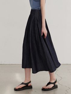 Editor's Notes The high-rise linen denim skirt is perfect to wear daily in the S/S season, early fall, or hot summers. - Subtle stitches as accents- Tightly secured waistline- Loose A-line silhouette that fits all body typesMeasurements(in.)S / M- Waist: 12.99 in. / 14.17 in. - Hips: 20.08 in. / 21.26 in. - Bottom Hem: 50.39 in. / 51.57 in. - Total Length: 31.5 in. / 31.89 in.*The exact size may vary by 0.39 - 1.18 in. depending on the method of measuring Model info: Height 5' 7'' Dark Wash Skirt For Summer Workwear, Dark Wash Pleated Skirt For Summer, Dark Wash Relaxed Skirt For Summer, Summer Linen Denim Blue Bottoms, Summer Denim Blue Linen Bottoms, Early Fall, Indigo Blue, Hot Summer, Denim Skirt