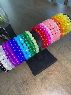 Bracket Ideas, Body Jewelry Diy, Bracelet Business, Colorful Bead Bracelets, Bracelet Inspo, Kandi Bracelets, Wrist Jewelry