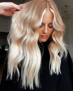 #Hairstyles_For_Medium_Length_Hair #Hairstyles_For_Thin_Hair #Hairstyles_For_Short_Hair #Hairstyles_For_Long_Hair #Hairstyle #Hairstyles_For_Men #Hairstyles_For_School #Hairstyles_For_Black_Women #Hairstyle_Ideas #Hairstyles_For_Curly_Hair #Hairstyles_Braids #Hairstyle_Aesthetic #Hairstyle_According_To_Neckline #Hairstyle_Art #Hairstyle_Anime #Hairstyle_According_To_Face_Shape #Hairstyle_Art_Reference #Hairstyle_Asian #Hairstyle_Braids #Hairstyle_Black_Women #Hairstyle_Bun #Hairstyle_Braids_Blac Copper Blonde Hair, Light Strawberry Blonde, Blonde Lowlights, Fall Blonde Hair, Summer Blonde Hair, Strawberry Blonde Hair Color, Spring Hair Color, Strawberry Blonde Hair, Blonde Hair Inspiration