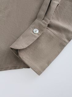 Enhance your summer wardrobe with our Linen Blouse-Olive. The loose fit and relaxed design will keep you looking stylish while keeping you cool. Perfect for any casual or formal occasion. Teen Skirts, Teen Top, Linen Blouse, Dresses For Teens, Winter Looks, Skirts For Sale, Kids Tops, Winter Collection, Summer Wardrobe