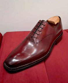 Handcrafted Leather Oxford Dress Shoes for Men