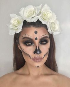 Simple Day Of The Dead Makeup, Catrina Costume Diy, Catrina Makeup Easy, Day Of The Dead Makeup Easy, Easy Catrina Makeup, Simple Catrina Makeup, Dia Los Muertos Makeup, Dia De Los Muertos Makeup Ideas, Simple Sugar Skull Makeup