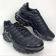 100% Authentic Nike Air Vapormax Plus Db0682-001 Sneaker In Black With Reflective Details Size Unisex Men's 7 - Fits Women's 8.5 - Lightweight And Cushioned Fabric - A Sleek All-Black Upper And Black Rubber Pods On The Outsole Brand New In Box Without Lid. Nike Air Max Dynamic Breathable Sneakers, Nike Air Max Dynamic Breathable, Casual Nike Air Max For Light Sports, Fade-resistant, Nike Air Max High-top Cushioned Shoes, Dynamic Nike Air Max Breathable, Nike Air Max With Dynamic Air Max Cushioning, Nike Air Max High-top Running Sneakers, Nike Air Max Shoes For Jogging, Nike Urban Basketball Shoes With Air Max Cushioning