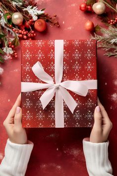 #lifestyle, #productivity, #organization, #goal setting Gold Christmas Wrapping, Red Gold Christmas, Gold Wrapping Paper, Perfect Gift Wrapping, Snowflake Patterns, Ornament Designs, Magic Gift, Winter Birthday, Holiday Magic