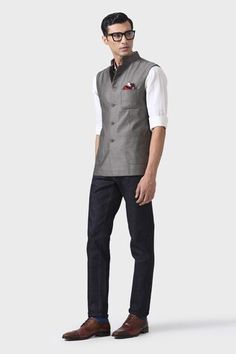 Grey waistcoat with three patch pockets crafted from 100% wool fabric. - Aza Fashions Traditional Fitted Nehru Jacket With Pockets, Semi-formal Nehru Jacket With Stand Collar And Pockets, Fitted Cotton Nehru Jacket With Pockets, Raghavendra Rathore, Grey Waistcoat, Pocket Craft, Grey Plain, Wool Waistcoat, Waistcoat Men