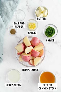 the ingredients to make this recipe include potatoes, red potatoes, butter and seasoning