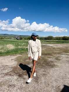 Summer Layering with the Bea Blazer. Styled here by the lovely @chanellekmorris ✨ Summer Layering, Summer Layers, Silk Noil, Modern Muse, Travel Pants, Sample Sale, Menswear Inspired, Timeless Pieces, Double Breasted