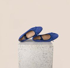 flats. Plastic Molds, Ballerina Flats, Feminine Look, Stacked Heel, Italian Leather, Leather Heels, Suede Leather, Mary Janes, Blue Denim