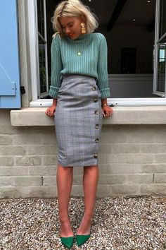 Career Woman Fashion, Work Outfits Frauen, Work Outfits Ideas, Career Women, Casual Work Outfits Women, Casual Outfits For Work, Summer Trends Outfits, Work Outfit Ideas, Cool Summer Outfits