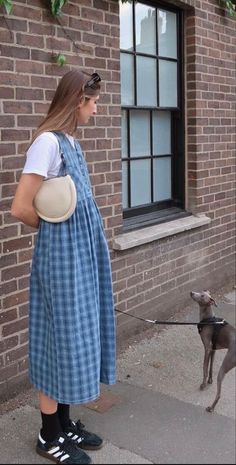 Modest Spring And Summer Outfits, Summer Funky Outfits, Gingham Dress Outfit Fall, Layering Clothes Summer, Shorteralls Outfits, Granola Work Outfit, Victoria Paris Outfits, Eclectic Summer Outfits, Copenhagen Summer Style