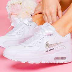 Custom Wedding Sneakers For Bride, Bridal Nike Sneakers, Wedding Sneakers Bride, Wedding Sneakers For Bride And Groom, Bridal Nike, Wedding Dress With Sneakers, Wedding Trainers