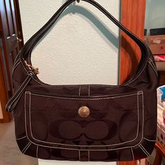 This Bag Is In Perfect Condition. Black Coach Hobo Bag For Travel, Coach Black Hobo Bag With Gold-tone Hardware, Chelsea Brown, Coach Hobo Bag, Coach Hobo, Accessories Bags Shoes, Hobo Purse, Coach Shoulder Bag, Leather Hobo Bag