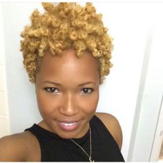 ❤️ Rod Set On Short Hair, Perm Rod Set, Finger Coils, Bold Hair Color, Blonde Curly Hair