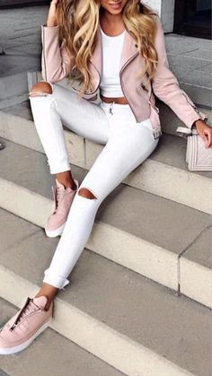 Casual Trendy Outfits, Fall Outfits 2018, Pink Jacket, Summer Style Casual, Outfits Casual, Casual Fall Outfits, Fashion Mode, Outfit Casual, College Outfits