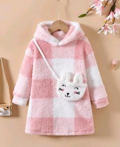 Kids Clothing Store Design, Teddy Hoodie, Girls Sweatshirts, Winter Baby Clothes, Cute Outfits With Jeans, Toddler Winter, Frocks For Girls, Kids Outfits Girls, Dresses Kids Girl