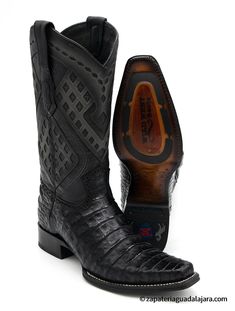 WW-2768205 NARROW SQUARE TOE CAIMAN BELLY BLACK | Genuine Leather Vaquero Boots and Cowboy Hats | Zapateria Guadalajara | Authentic Mexican Western Wear Black Square Toe Boots, Best Cowboy Boots, Gentleman Fashion, Custom Cowboy Boots, Botas Western, Rodeo Boots, West Boots, Alligator Boots, Cowboy Boots Square Toe