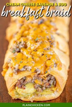 a cheesy sausage and broccoli breakfast braid on a wooden table with text overlay