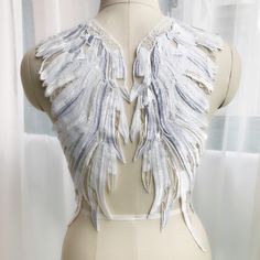 ★MATERIAL Cotton,polyester fibre ★MEASUREMEN 18 cm x 54 cm //7.08'' x 21.25'' ★QUANTITY This listing is for 1 pair Wings Inspiration, Robe Diy, Hip Jewelry, Applique Wedding, Feather Wings, Feather Pattern, Handmade Lace, Feather Dress, Black Pride