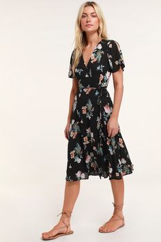 Cute Floral Dresses and Printed Party Attire | Latest Styles of Women's Floral-Print Dresses at Great Prices Casual Knee-length Floral Dress For Daywear, Casual Mid-length Floral Dress For Daywear, Casual Mid-length Floral Dress For Brunch, Mid-length Floral Print Dress For Date Night, Casual Knee-length Floral Dress For Date Night, Casual Knee-length Floral Dress For Dress Down, Casual Knee-length Floral Dress, Womens Wrap Dress, Cute Floral Dresses