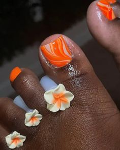 Acrylic Toes, Toe Nail Designs, Toe Nail Art, Unique Ideas, Floral Patterns, Manicure, Nail Designs, Orange