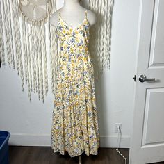 Nwt Bk19/Yell Sp24 Yellow Floral Print Midi Sundress, Yellow Sundress For Spring, Summer Yellow Cotton Maxi Dress, Yellow Floral Print Maxi Sundress, Yellow Floral Cotton Maxi Dress, Yellow Maxi Dress For Brunch, Yellow Midi Length Sundress, Yellow Spring Sundress, Yellow Maxi Sundress For Day Out