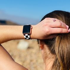 🎉FITS ALL SERIES OF APPLE WATCH 1-10 and SE!🎉 THE CHECKERED PRINT BAND  Exclusively designed and sold by Copper Robin.  This black and white checkered apple watch band is your new favorite band! My SO and kids love checkered print EVERYTHING so when I set out to look for a watch band and couldn't find one, my designing side took over. My SO wears his every day and is known to pass them out for free during his day to people who ask 😂 Great advertising though! Even my 16-year-old niece wants on Casual White Watch Bands With Bracelet Strap, Casual White Apple Watch Band Gift, Casual White Bracelet Strap Watch Bands, White Casual Bracelet Strap Watch Bands, White Casual Apple Watch Band Gift, Casual White Apple Watch Band With Bracelet Strap, Casual White Adjustable Apple Watch Band, Luxury Black Apple Watch Band, Apple Watch Bands Mens