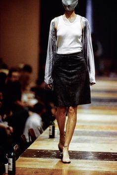 90s Fashion Mens, 90s Fashion Show, 90s Fashion Women, 90s Runway, Fashion Archive, 90s Fashion Grunge, 90s Fashion Outfits, Styling Inspiration