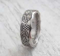 I present to your attention a beautiful ring from coin 25 Kun Croatia. Metal - copper - nickel alloy. Sizes 8-14 US I need 2 to 3 days to make ring. If you have any questions, please write me. See my other rings in my store) Unique Etched Round Jewelry, Unique Antique Silver Engraved Gift Ring, Unique Antique Silver Engraved Ring For Gift, Adjustable Commemorative Jewelry, Unique Engraved Round Ring, Antique Silver Engraved Ring Gift, Antique Silver Engraved Ring For Gift, Adjustable Silver Rings For Commemoration, Etched Coin Jewelry For Anniversary