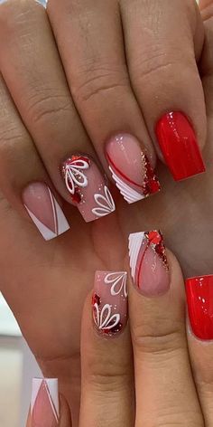 Short Nails Red Design, Hand Nail Art Design, Designs On Short Nails, Franche Nails, Winter Nail Art Designs, Red And White Nails, Designs For Short Nails, Nails Yellow