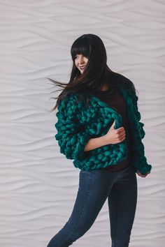 Super Chunky Cardigan Airy Cardigan Super Trendy Warm | Etsy Super Chunky Cardigan, Dik Vest, Chunky Hand Knit, Big Knits, Warm Cardigan, Chunky Cardigan, Super Chunky, Green Cardigan, Chunky Knit Cardigan