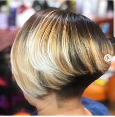 Short Hair Color Highlights, Long Ponytail Hairstyles, Short Relaxed Hairstyles, Shaved Hair Designs, Medium Bob Hairstyles, Short Hairdos