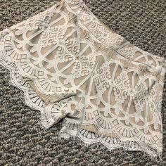 Gorgeous Lace Detailed Shorts With Invisible Side Zipper. No Flaws Never Been Worn Lace Bottoms With Built-in Shorts For Summer, Fitted Vacation Bottoms With Lace Trim, Fitted Bottoms With Lace Trim For Vacation, White Stretch Lace Shorts, Fitted Lace Trim Bottoms For Vacation, Summer Stretch Lace Shorts, Stretch Lace Bottoms For Summer, Summer Lace Stretch Bottoms, Fitted White Lace Shorts