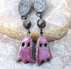 HAUNTED ... One of a kind, handmade earrings crafted with ceramic and designer czech glass beads and distressed blackened copper metals. These earrings are so unique, and I just love the little ghosts. The distressed ceramic ghost beads are from Gaea, and the front of the ghosts are glazed in a distressed berry hues, and the backs are matte chocolate brown. The little ghosts are connected to detailed Vintaj arte metal focals that have an autumn leaf design, and in between those are 6mm rustic designer czech glass beads. Earrings measure just under 2.5 inches long from end to end and are about a 1/2 inch wide at their widest points. They are lightweight, and are finished with hypoallergenic earwires. * All metals were made in the USA and are lead and nickel free. * Earrings come gift boxed. Ceramic Ghost, Earrings Ceramic, Czech Glass Necklace, Patina Metal, Ghost Earrings, Beads Earrings, Autumn Leaf, Free Earrings, Earring Crafts