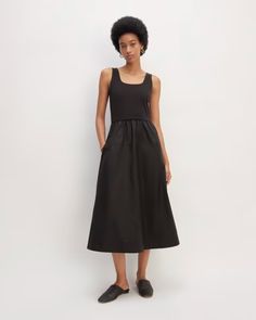 The Supima® Jersey Riviera Dress Black – Everlane Black Dress Capsule Wardrobe, Black Linen Dress Outfit, Travel Dresses For Women, Europe Packing, Sf Style, Spring Styling, Neutral Capsule Wardrobe, Vintage Wash Jeans, Summer Capsule Wardrobe