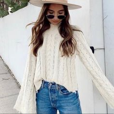 Fall Cable Knit Cozy Boho Sweater 1s, 1m, 1l Very Well Made *Bundle With Other Boutique Items To Receive 10% Discount And Discounted Shipping! Turtle Neck Women, White Knitted Sweater, Ladies Sweaters, Women Turtleneck, Cable Knit Turtleneck Sweater, Boho Sweater, White Knit Sweater, Neck Women, Solid Sweaters