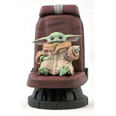 Star Wars The Mandalorian Child in Chair 1:2 Scale Statue-Gentle Giant-ToyShnip Giant Star, The Passenger, Passenger Seat, Star Wars The Mandalorian, Star Wars Collection, Gentle Giant, The Mandalorian, Disney Plus, Weird World