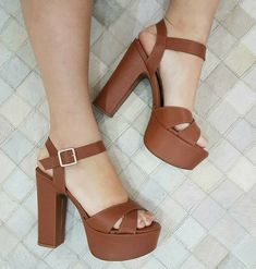 Girls Shoes Teenage, Hak Tinggi, Fancy Footwear, Shoes Outfit Fashion, Heels Outfits