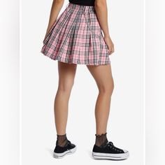 Pink Plaid Pleated Chain Skirt Chains Aren't Just For Pants - Now Your Skirt Can Have Them Too! This Pink Plaid Pleated Skirt Features A Detachable Chain. Pair With Your Favorite Band Tee And Boots. 65% Polyester; 35% Rayon Wash Cold; Dry Low Imported Listed In Junior Sizes New Without Tags. Size Xl. Ships Out Same Day Or Next Business Day Tags: Punk, Grunge, Pink, Barbie, Barbiecore, Preppy, School, Anime, Skater, Rocker, Edm, Emo, Flirty, Feminine, Coquette, Concert, Festival, Tenniscore Trendy High Waist Pink Mini Skirt, Trendy High-waist Pink Mini Skirt, Pink Punk Style Fitted Bottoms, Fitted Pink Punk Style Bottoms, Fitted Pink Punk Bottoms, Rock Style Bottoms For Alternative Fashion, Pink Fitted Skirt For Alternative Fashion, Pink Punk Bottoms For Spring, Pink Pastel Goth Bottoms For Summer