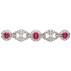 Art Deco platinum bracelet features 8.50 carats of ruby and 10.00 carats of round cut diamonds. Circa 1930. Bracelet Art, Platinum Bracelet, Ruby Bracelet, Art Deco Bracelet, Emerald Bracelet, Sapphire Bracelet, Art Deco Diamond, Gorgeous Art, Art Deco Jewelry